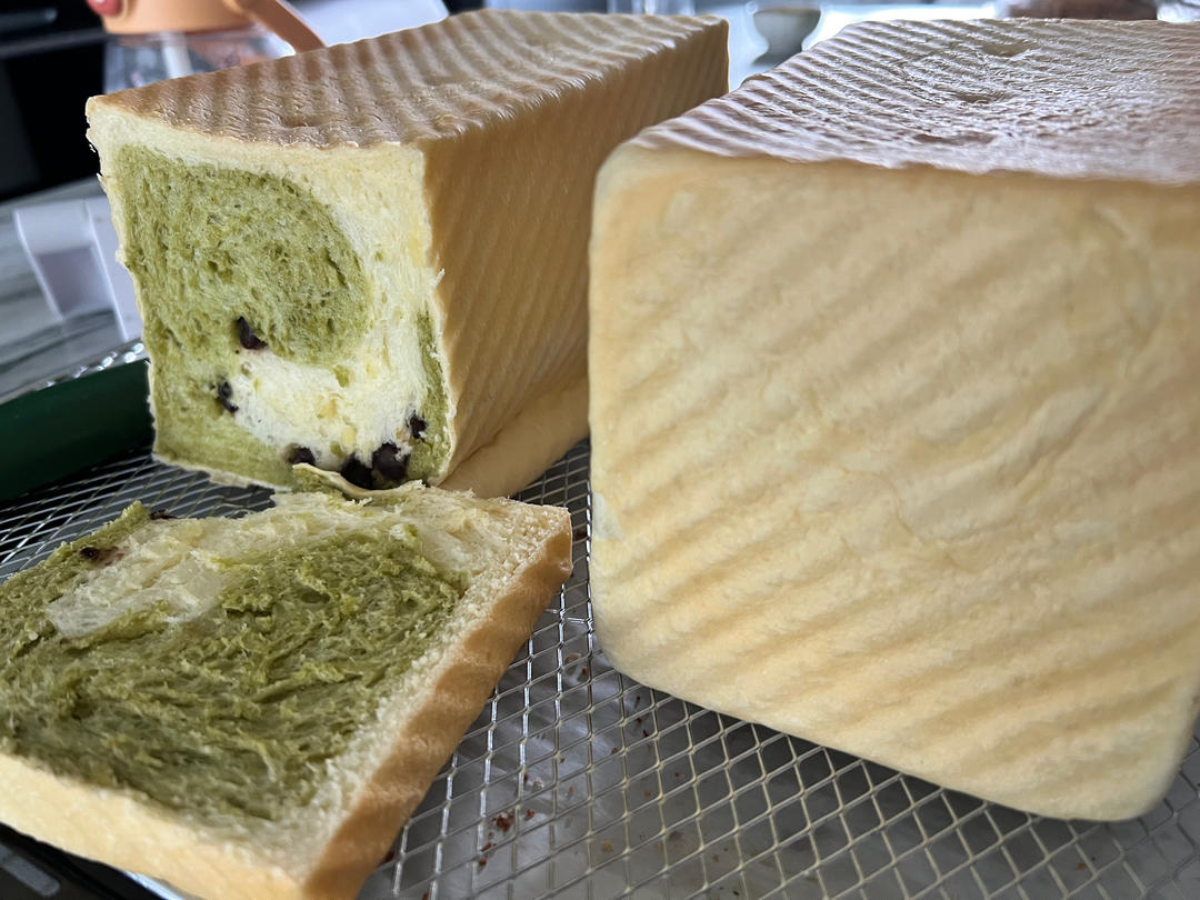 抹茶蜜豆吐司