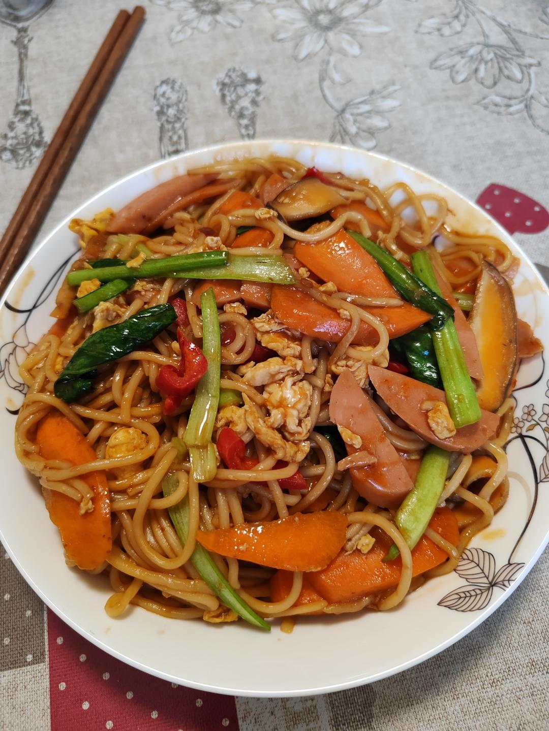 🍜最简单最好吃的家常炒面