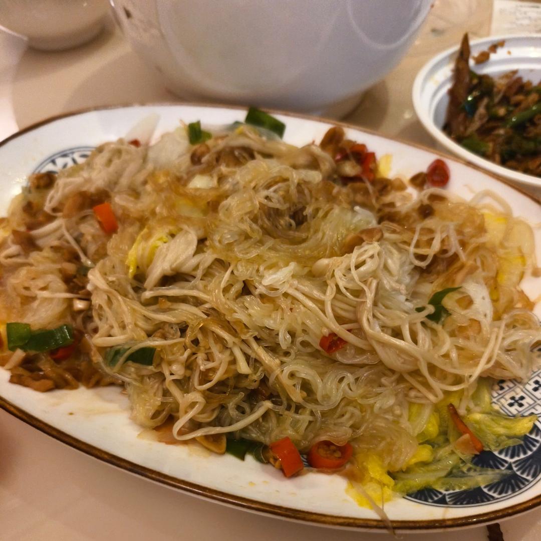 懒人下饭神器，蒜蓉蒸粉丝金针菇娃娃菜