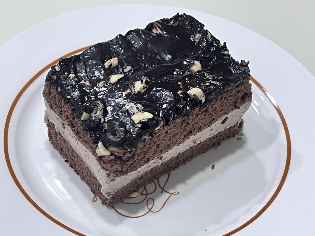 外脆里软！咖啡味浓郁！脆皮巧克力摩卡蛋糕🍰