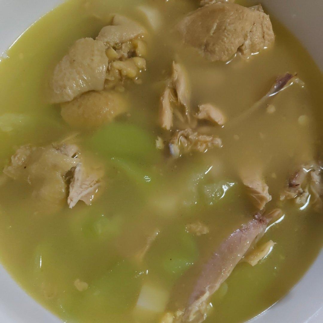 丝瓜鸡汤