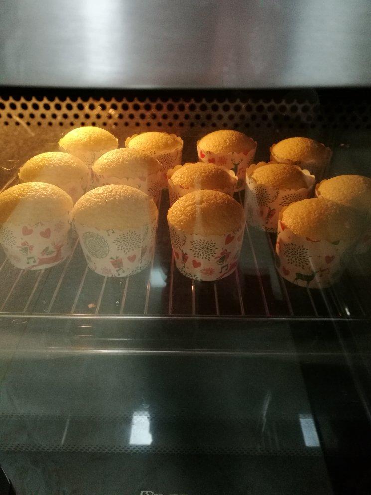 淡奶油蛋糕