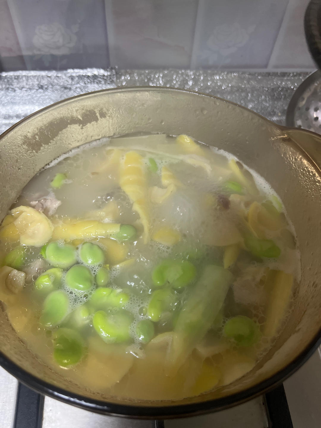 😋春笋排骨汤