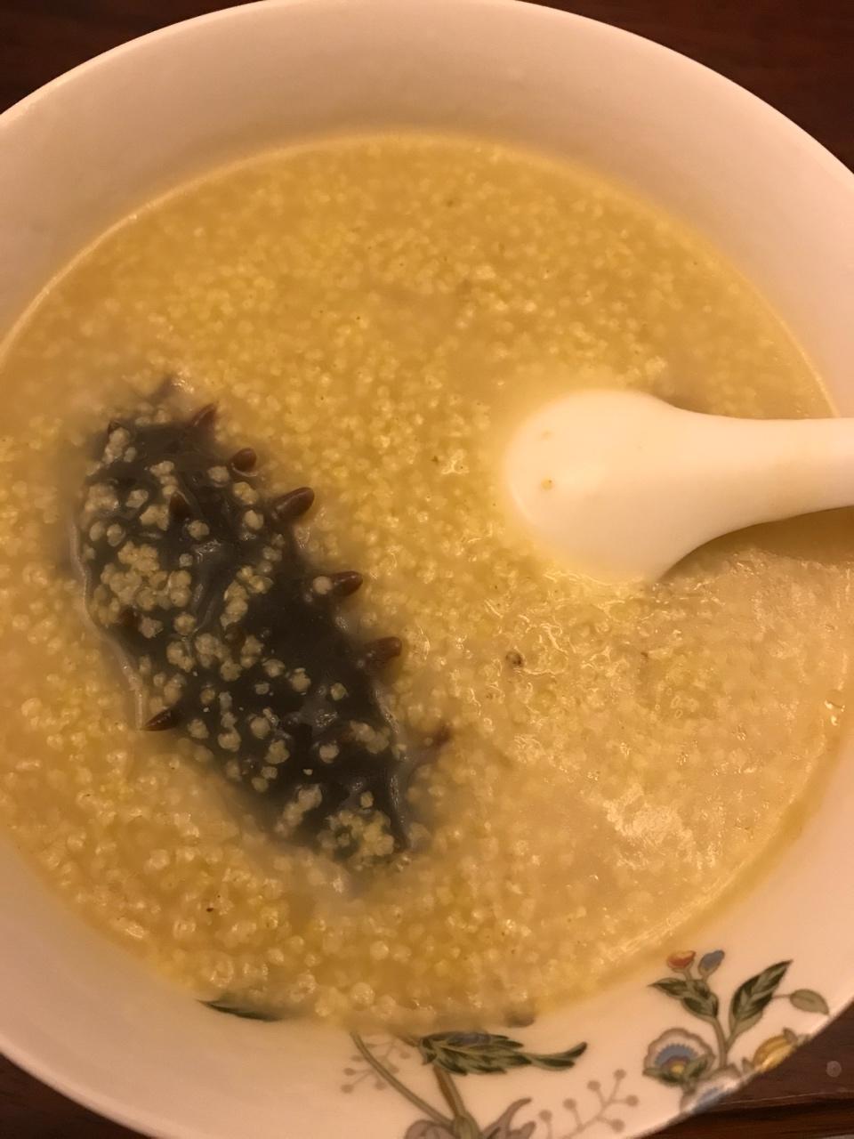 小米海参粥