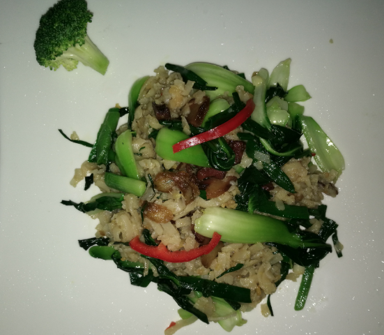 腊肉青菜炒豆丝
