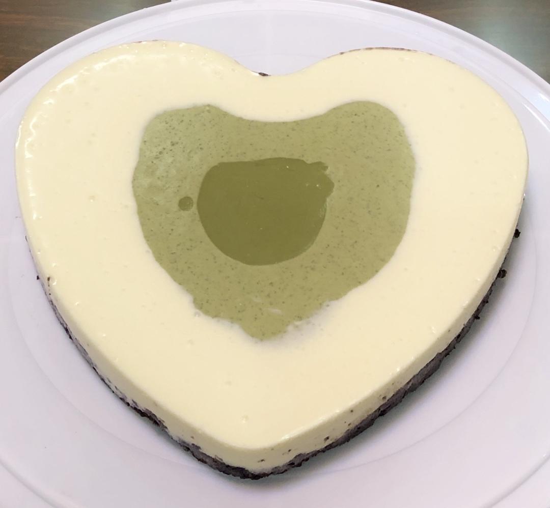 渐变抹茶慕斯蛋糕：我Amanda带着既美又作的抹茶甜点又来了！【曼食慢语】