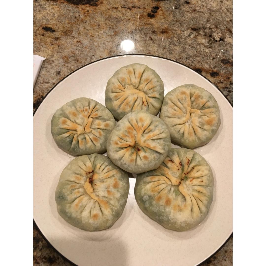 韭菜鸡蛋馅饼