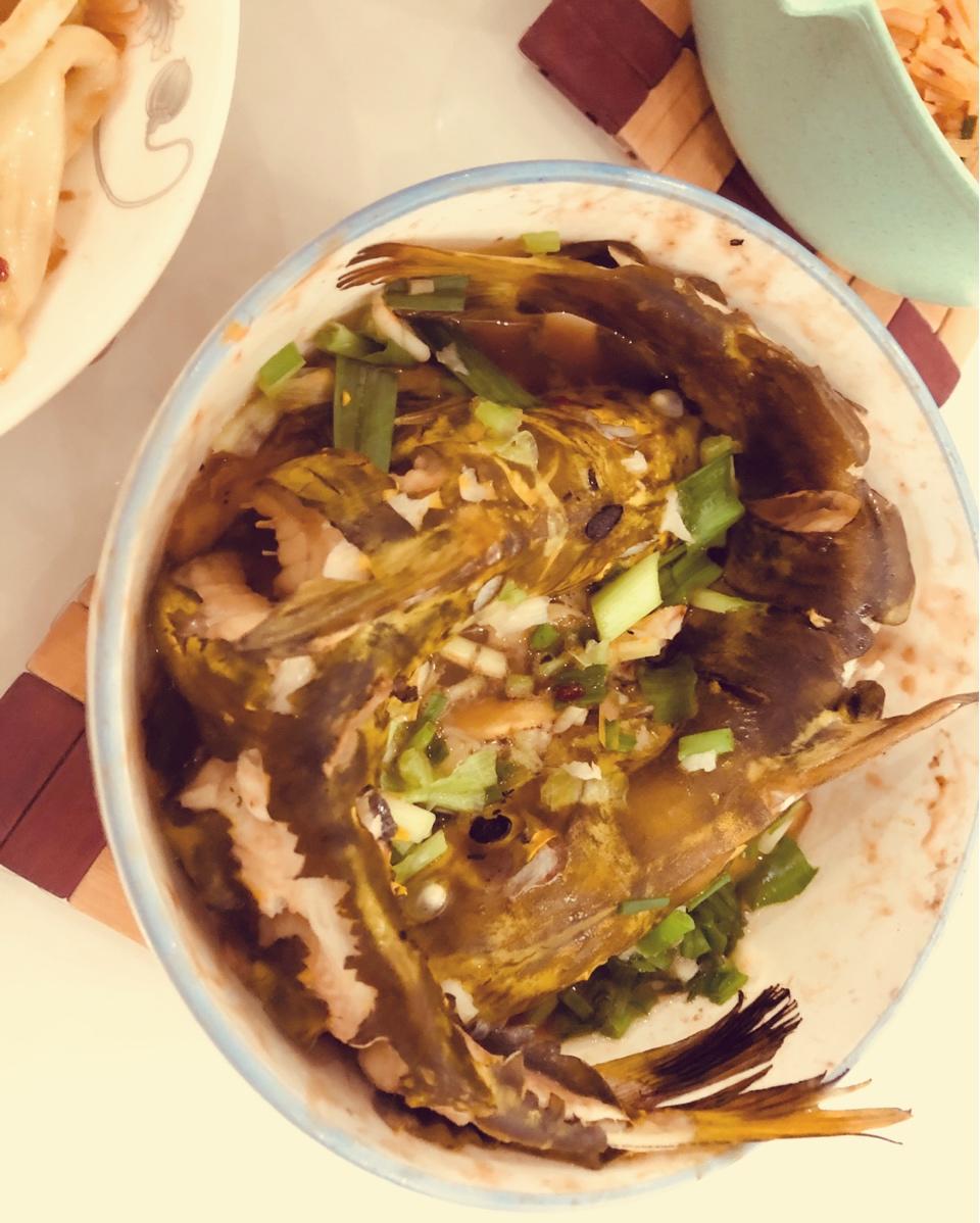 清蒸黄骨鱼