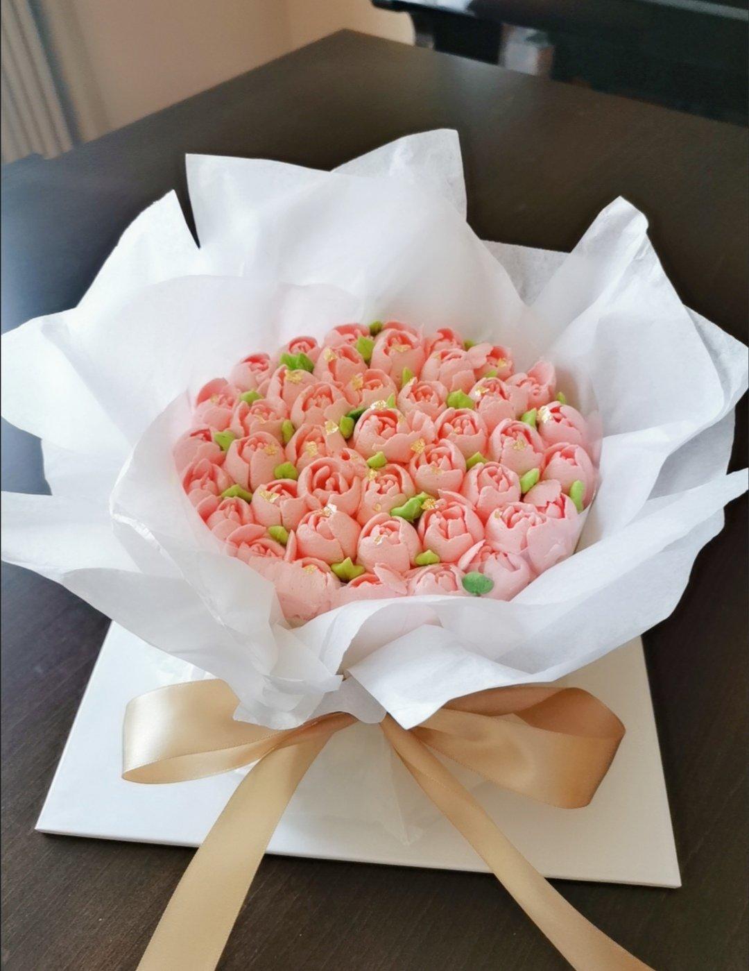 esasweet做的ins风花束蛋糕 鲜奶油也可以做到