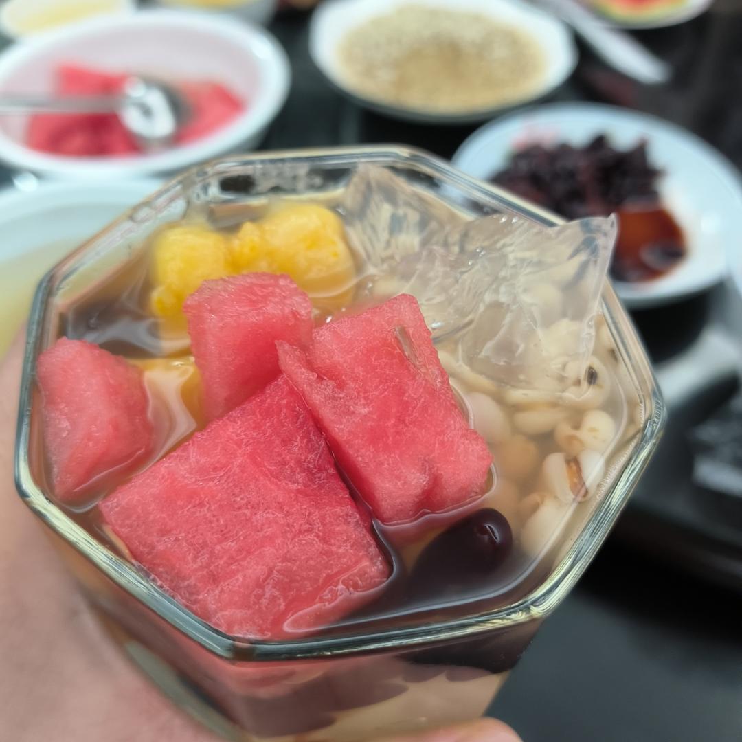 夏天到了，来一碗海石花糖水吧