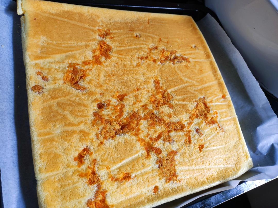 比肉松小贝还好吃的蛋糕卷！5个鸡蛋一碗面粉，够一家人的早餐！