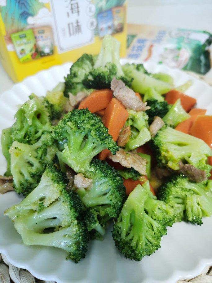 健康低卡家常菜 - 西兰花虾仁木耳炒蛋