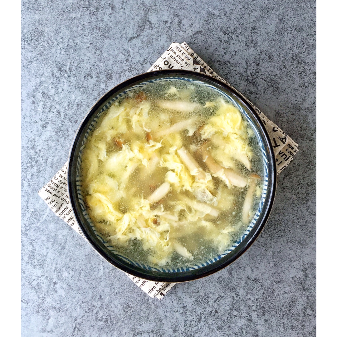 苹果--mm做的青菜蘑菇蛋花汤