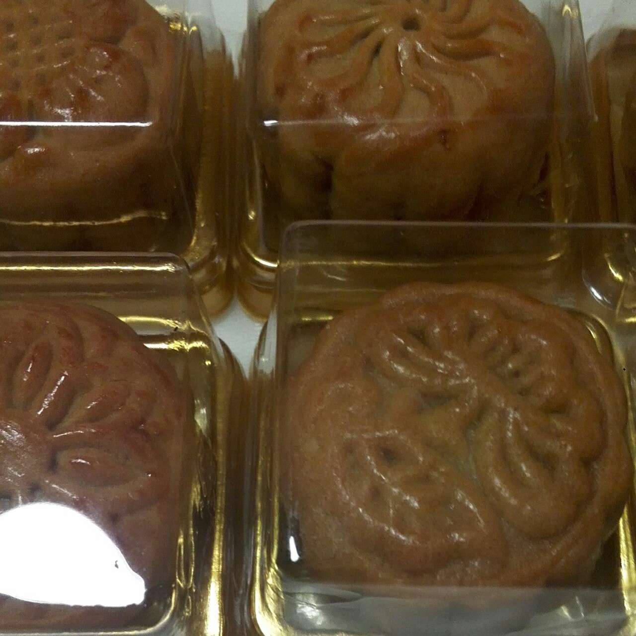 广式月饼——蛋黄莲蓉月饼