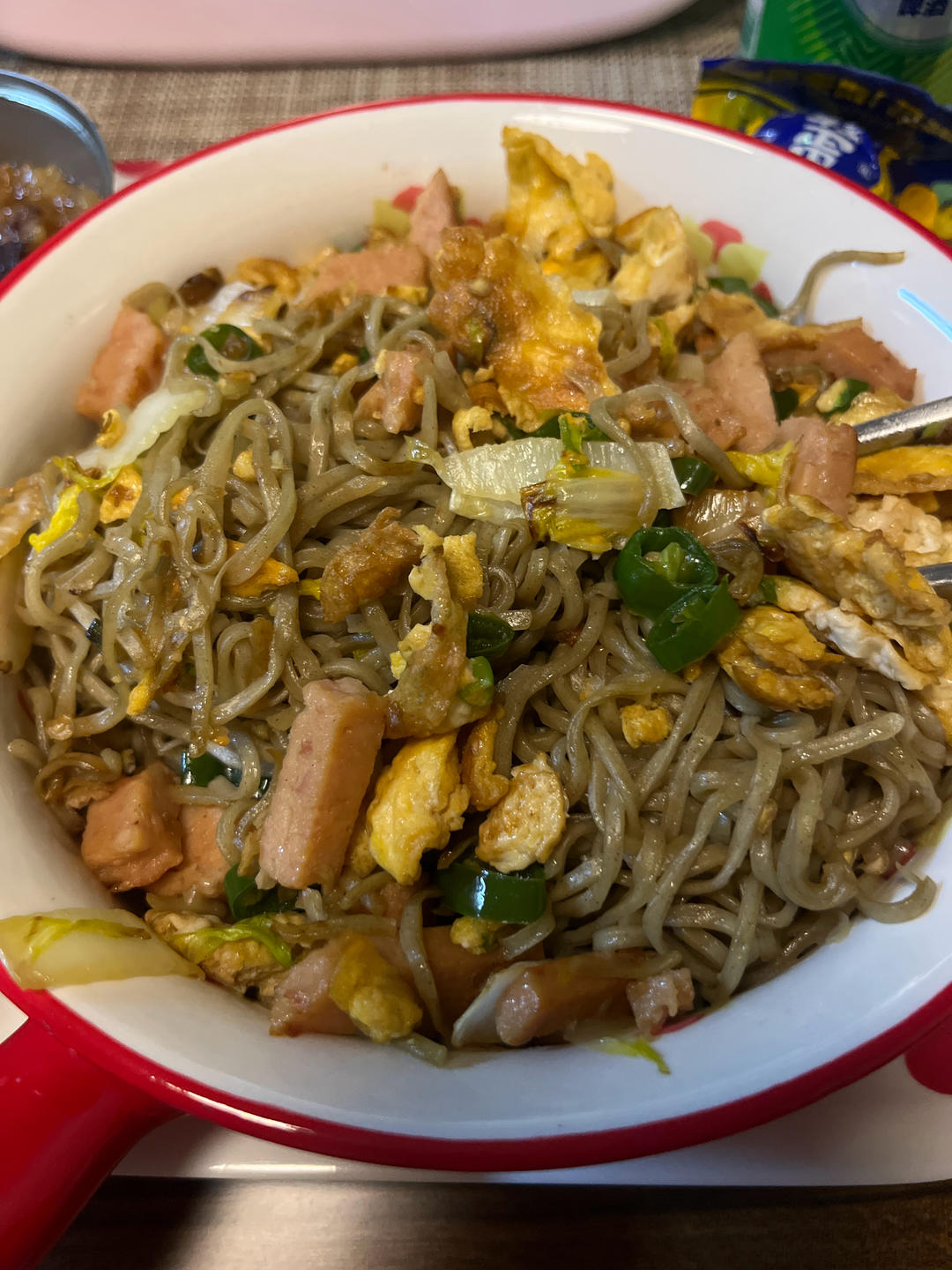 路边摊风味炒方便面