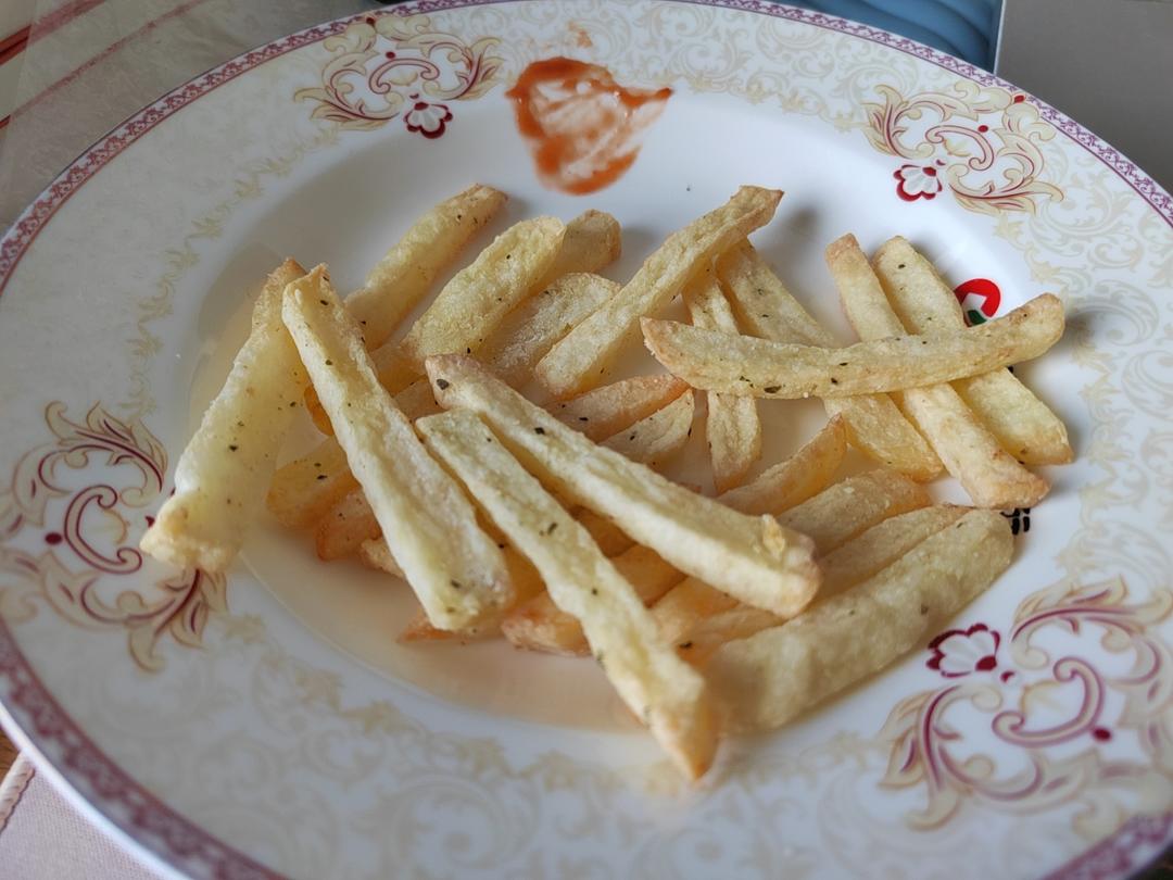 0失败！超简单！很省油！空气炸锅版薯条，现做现吃哦