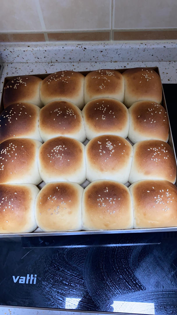 🥛超简单快手，柔软拉丝，一次发酵，牛奶小餐包