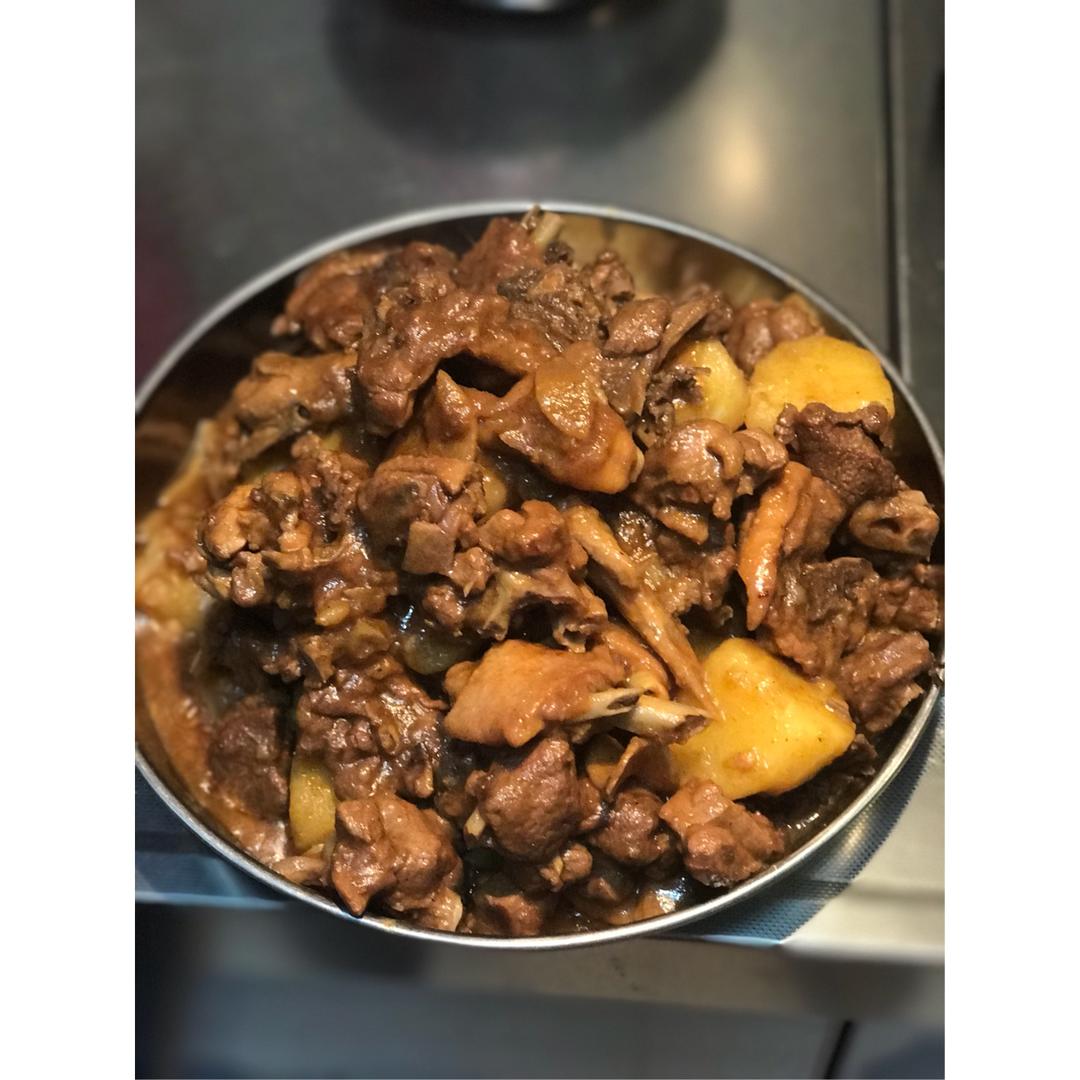 土豆焖鸭