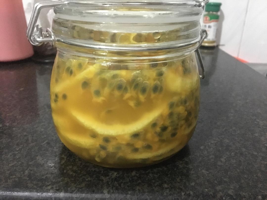 百香果柠檬蜂蜜茶