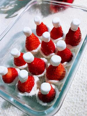 草莓圣诞帽布朗尼蛋糕的做法 步骤18