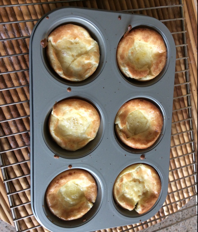 香味浓郁——约克郡布丁 Yorkshire Pudding（不是布丁的布丁）