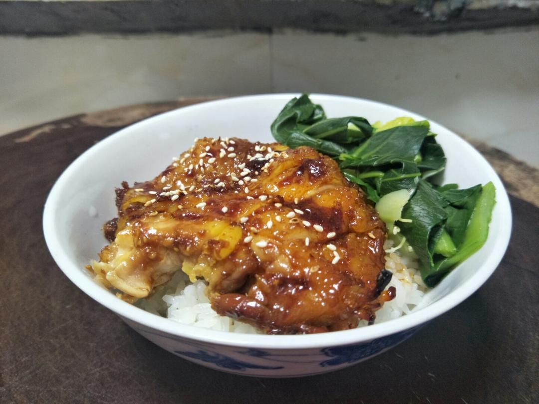 【照烧鸡腿饭】