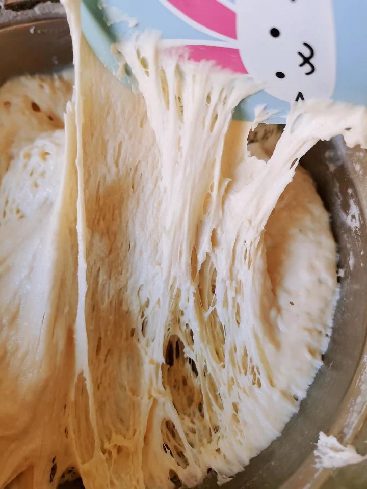 鲜奶液种超熟吐司