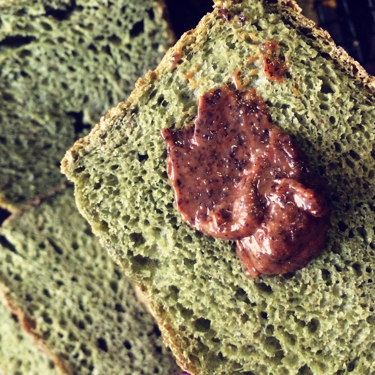 抹茶双色豆渣面包