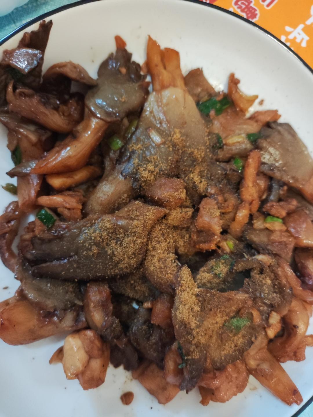 ✅挑战365天晚餐不重样第90天:平菇炒肉‼️