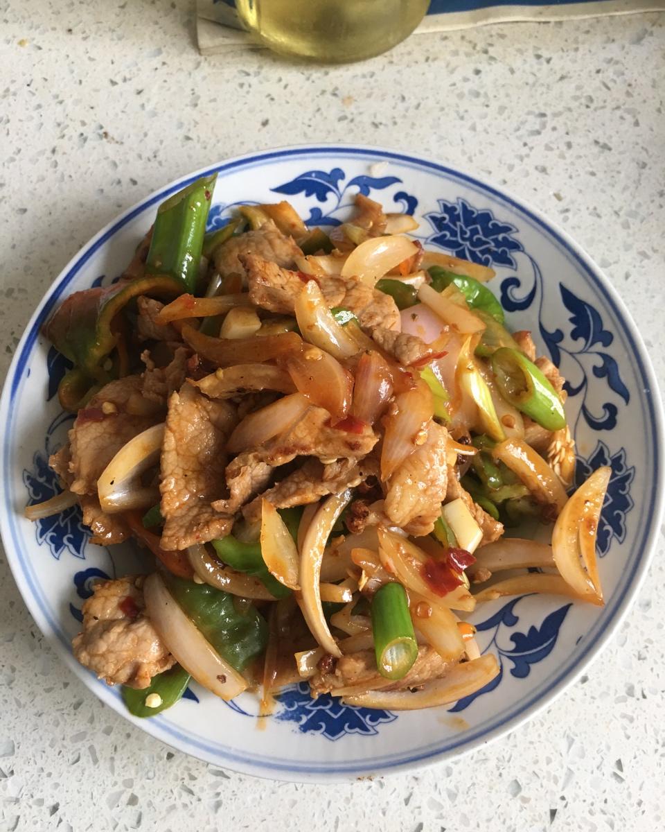 蒜苗炒肉