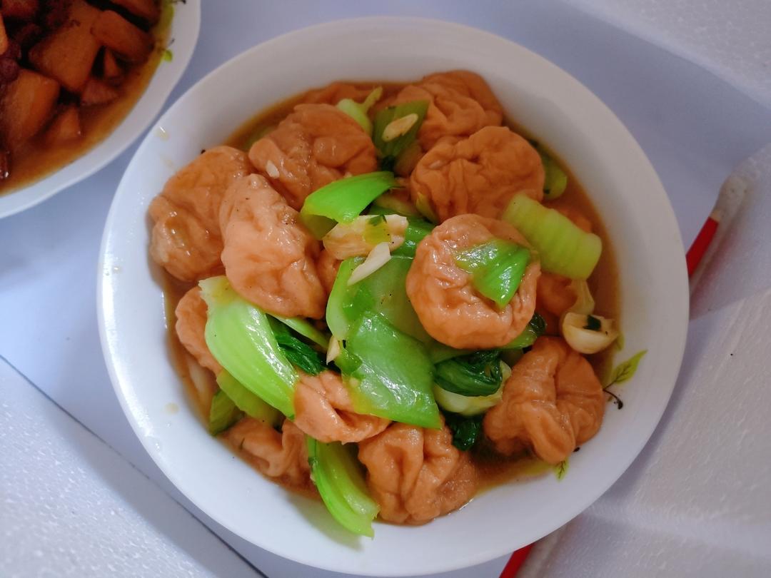 青菜香菇面筋煲🍲