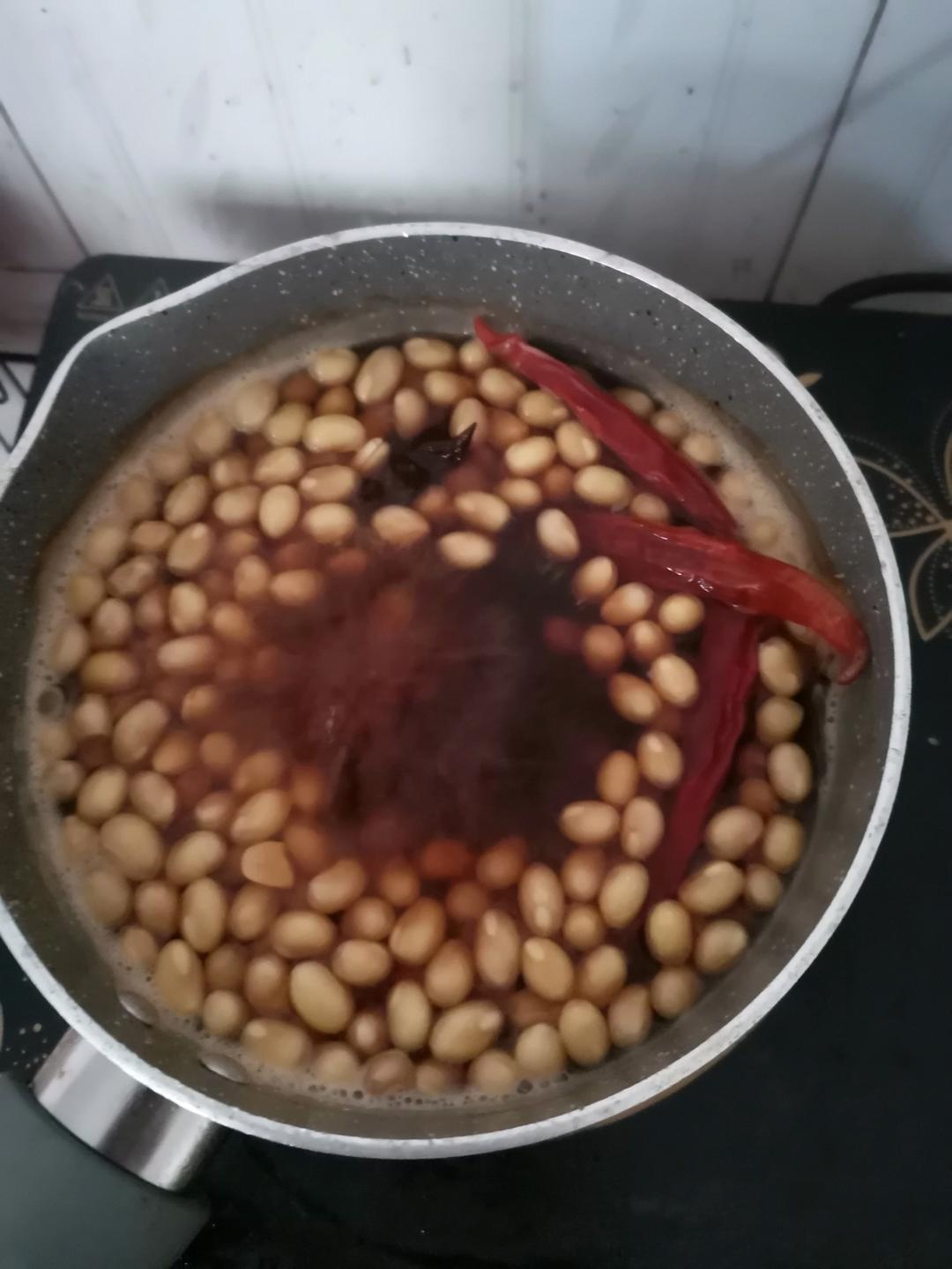 回味无穷的酱黄豆