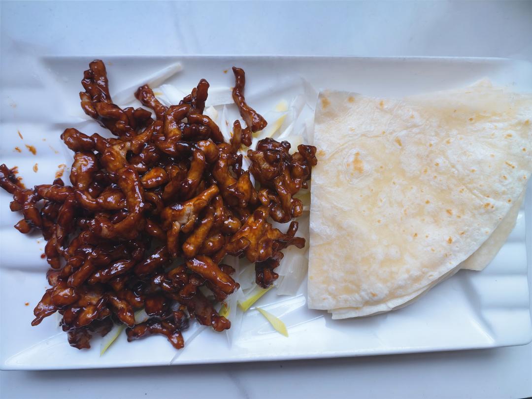 孩子爱吃的漂亮饭，京酱肉丝