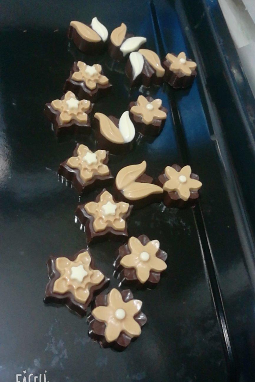 手工巧克力/调温巧克力