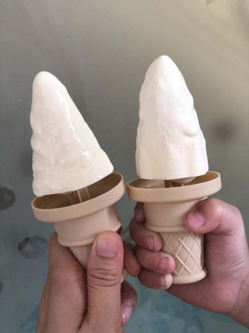 香浓牛奶冰棍，没有冰渣的哦