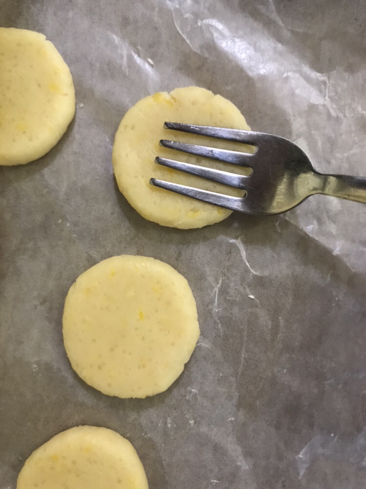 柠檬🍋小饼干（娃最爱吃的饼干，步骤超详细含几种简单整形方法）的做法 步骤9