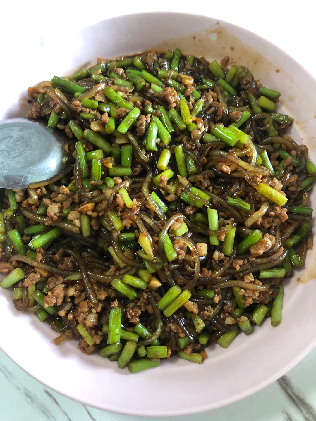 蒜苔炒肉末，三碗米饭都不够吃