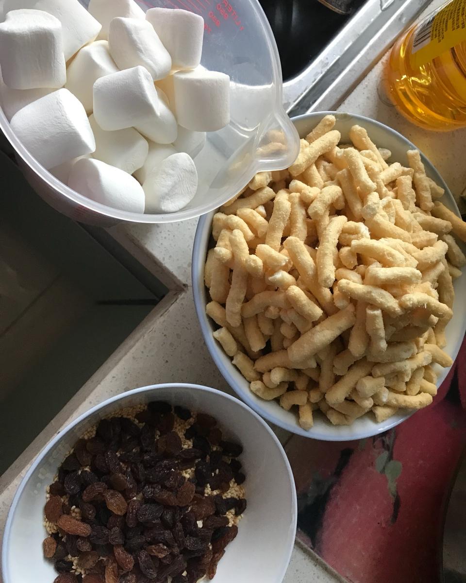 雪花酥（雪花饼，牛轧奶芙，奶酥）