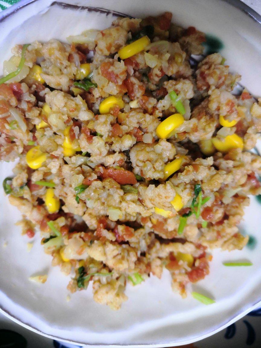低碳水胡萝卜鸡肉菜花饭Cauliflower Rice