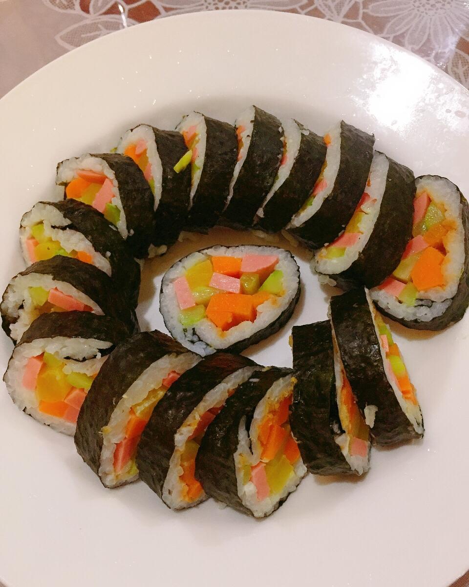 简单的紫菜包饭
