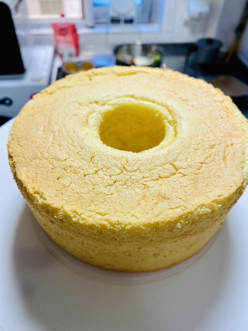 超简单完美戚风蛋糕（6寸2蛋）附打发、翻拌、脱模视频