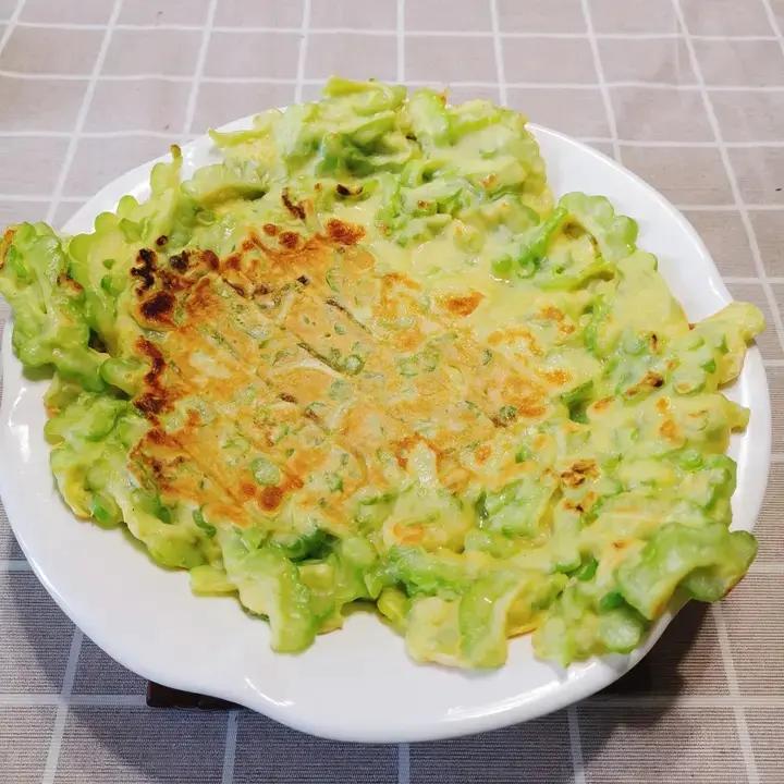 苦瓜煎蛋—如何翻面不碎？
