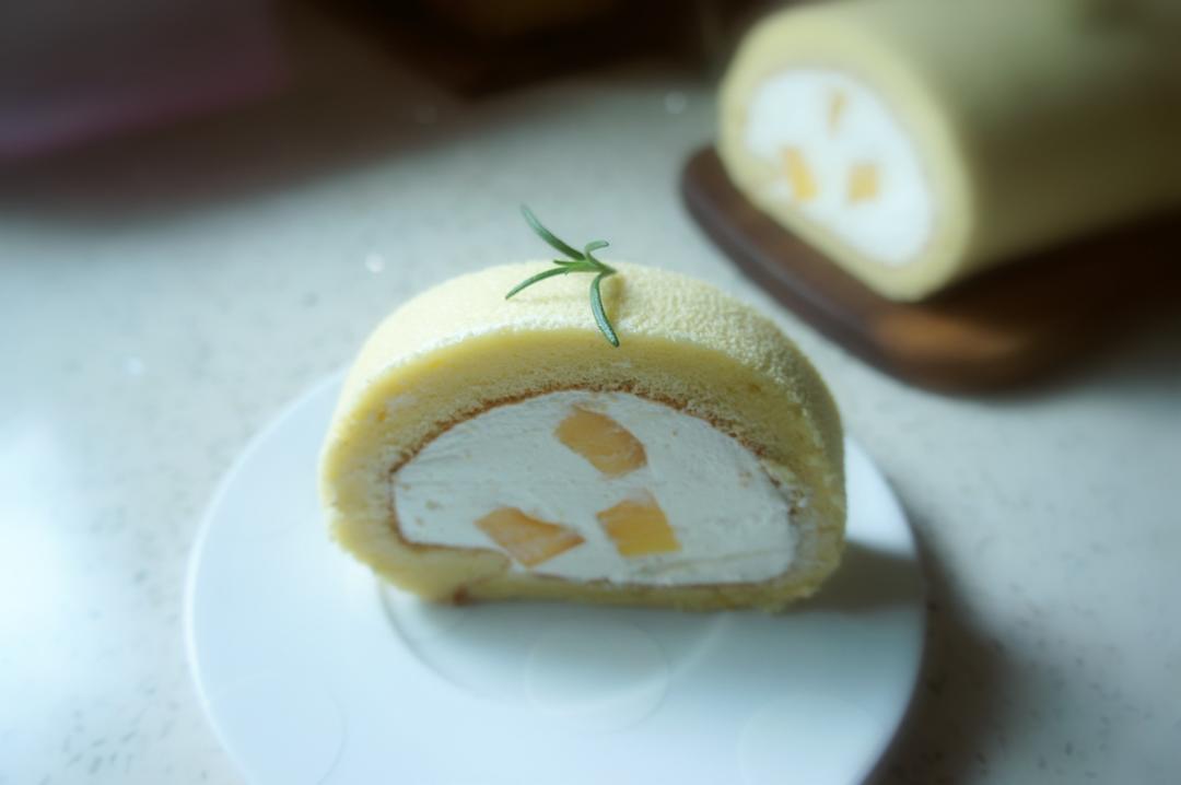 《Tinrry下午茶》教你做基础原味蛋糕卷