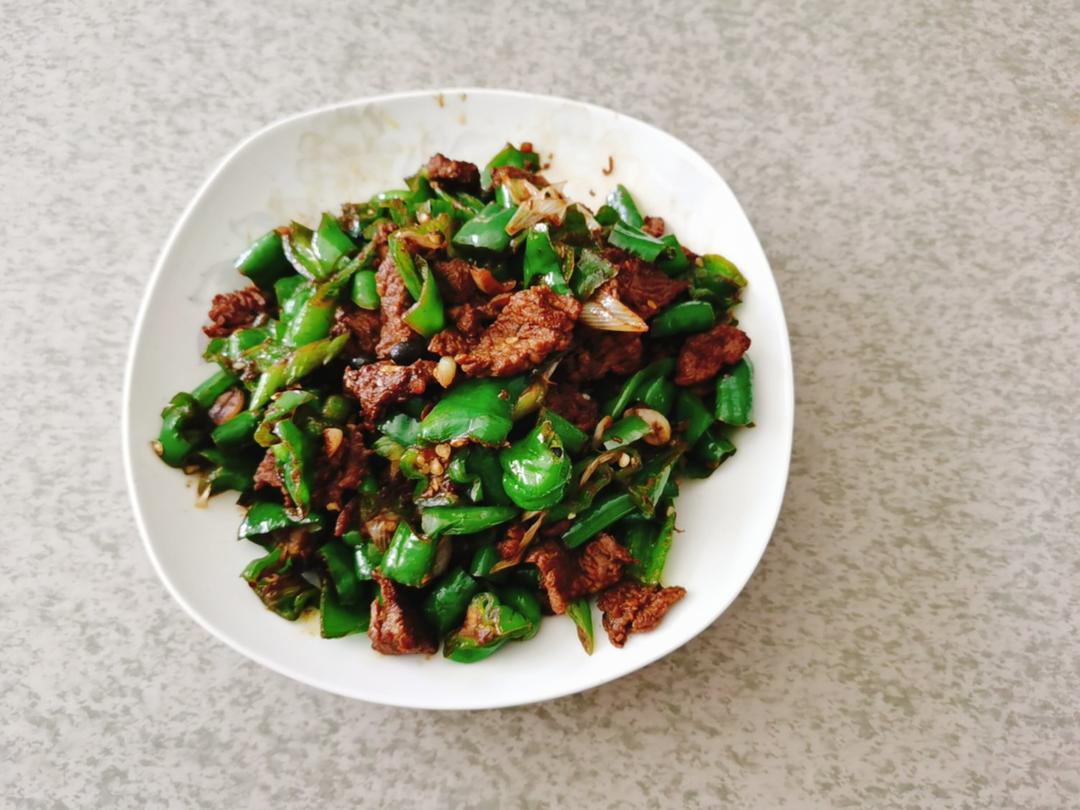 尖椒炒牛肉