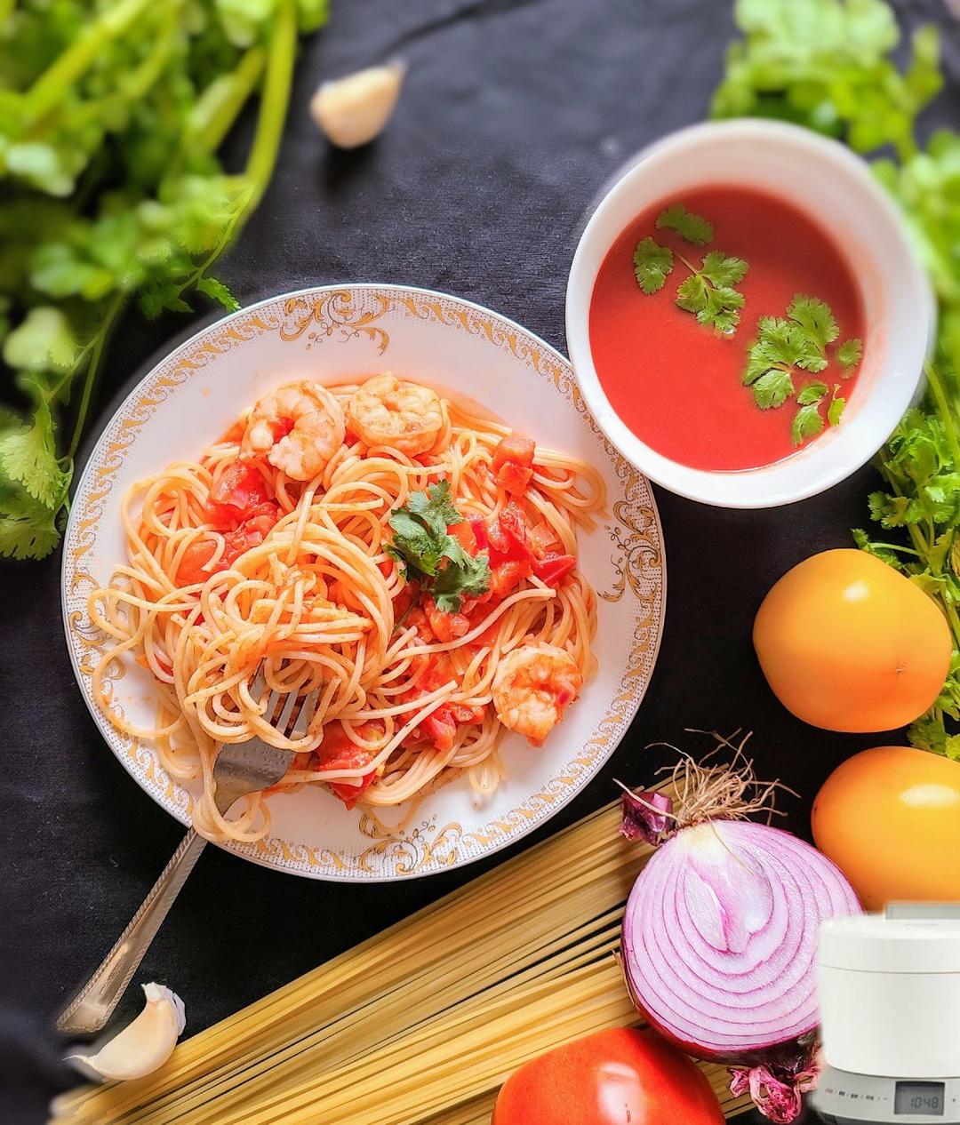 好吃不胖的番茄虾仁意面【松下分体式饭煲】
