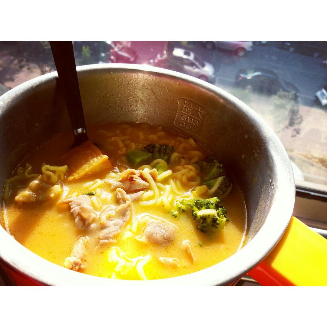 暴食巨人