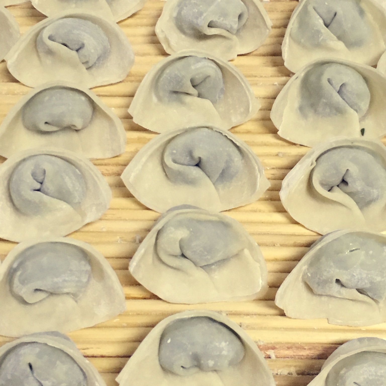 上海荠菜大馄饨