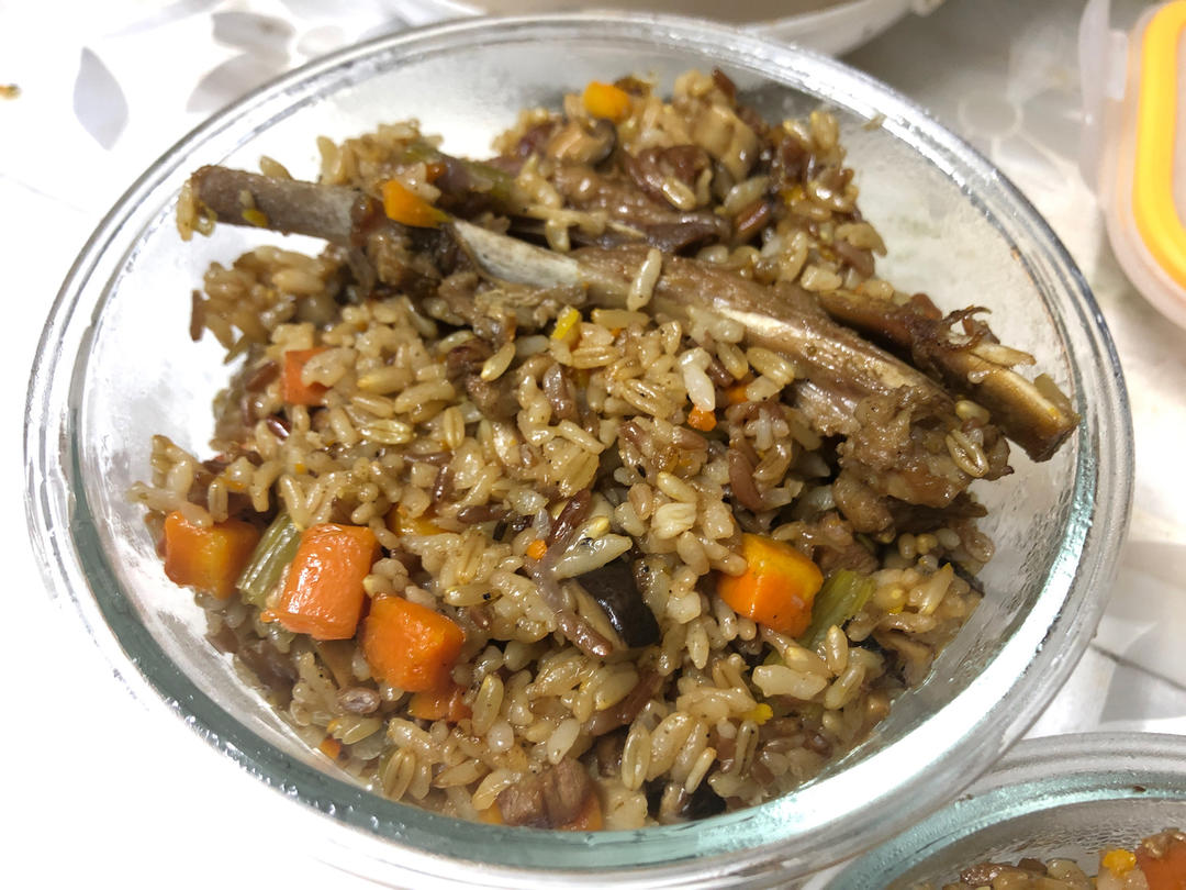 羊肉手抓饭（电饭煲和炒锅对比版）