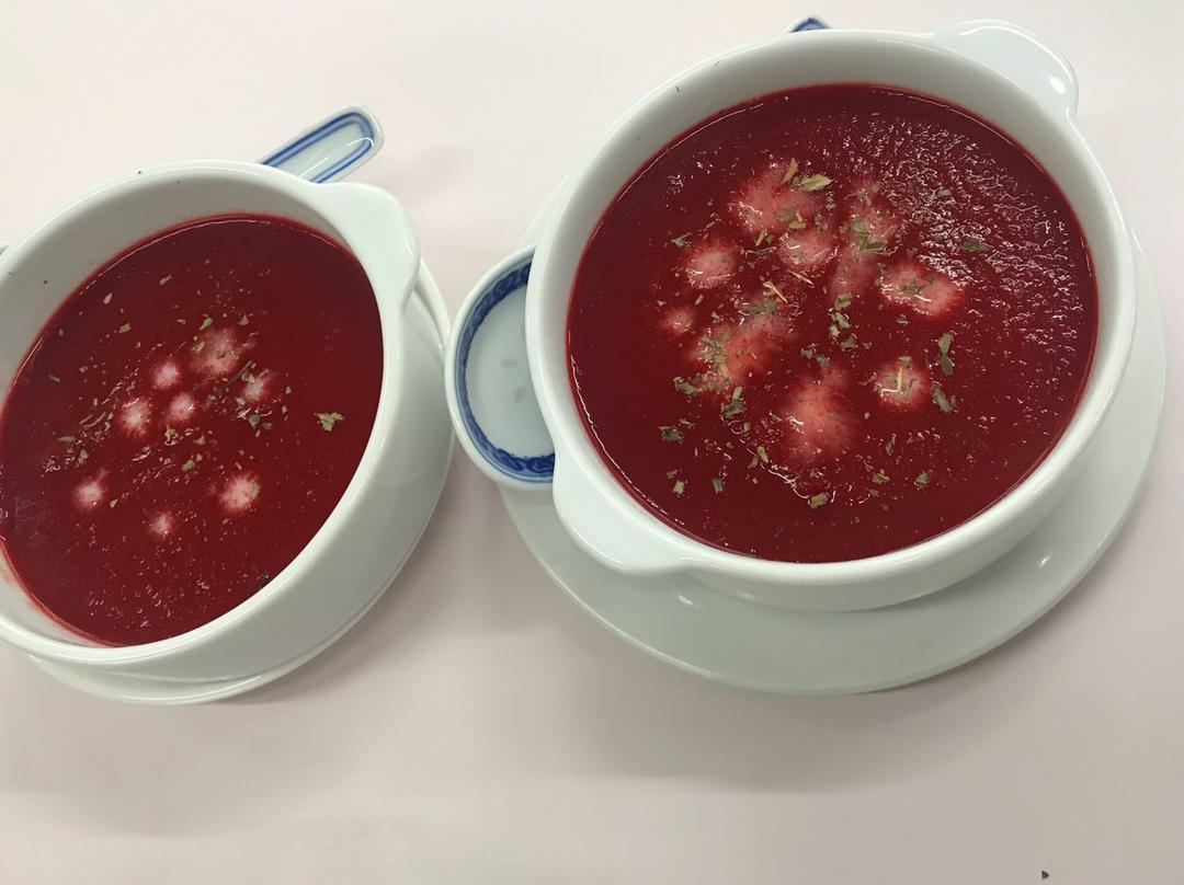 红菜头土豆浓汤！超快手！高颜值！低热量！