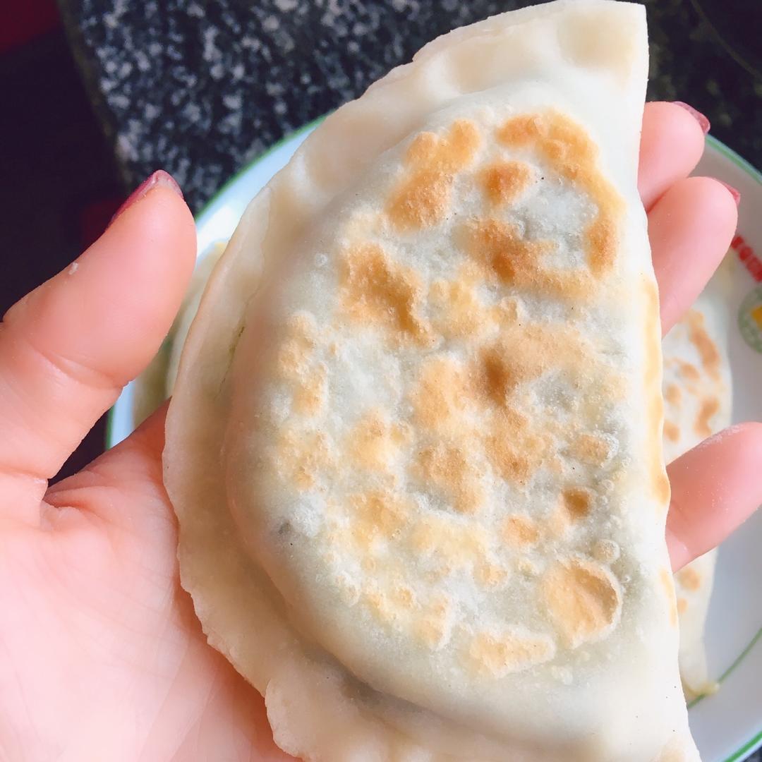 简单美味韭菜盒子